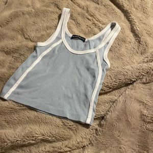 CROP TOP IN COLOR BLUE WITH WHITE STRIPS